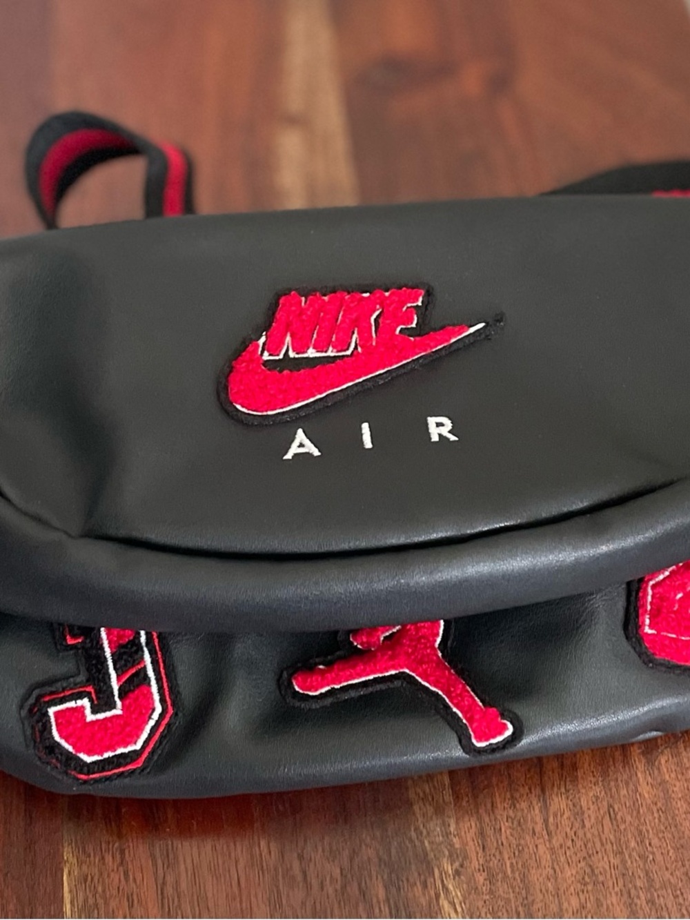 Nike Air Jordan Brand Borough Cross-Body Bag Fanny Waist Bag 5.6L MA9064-023